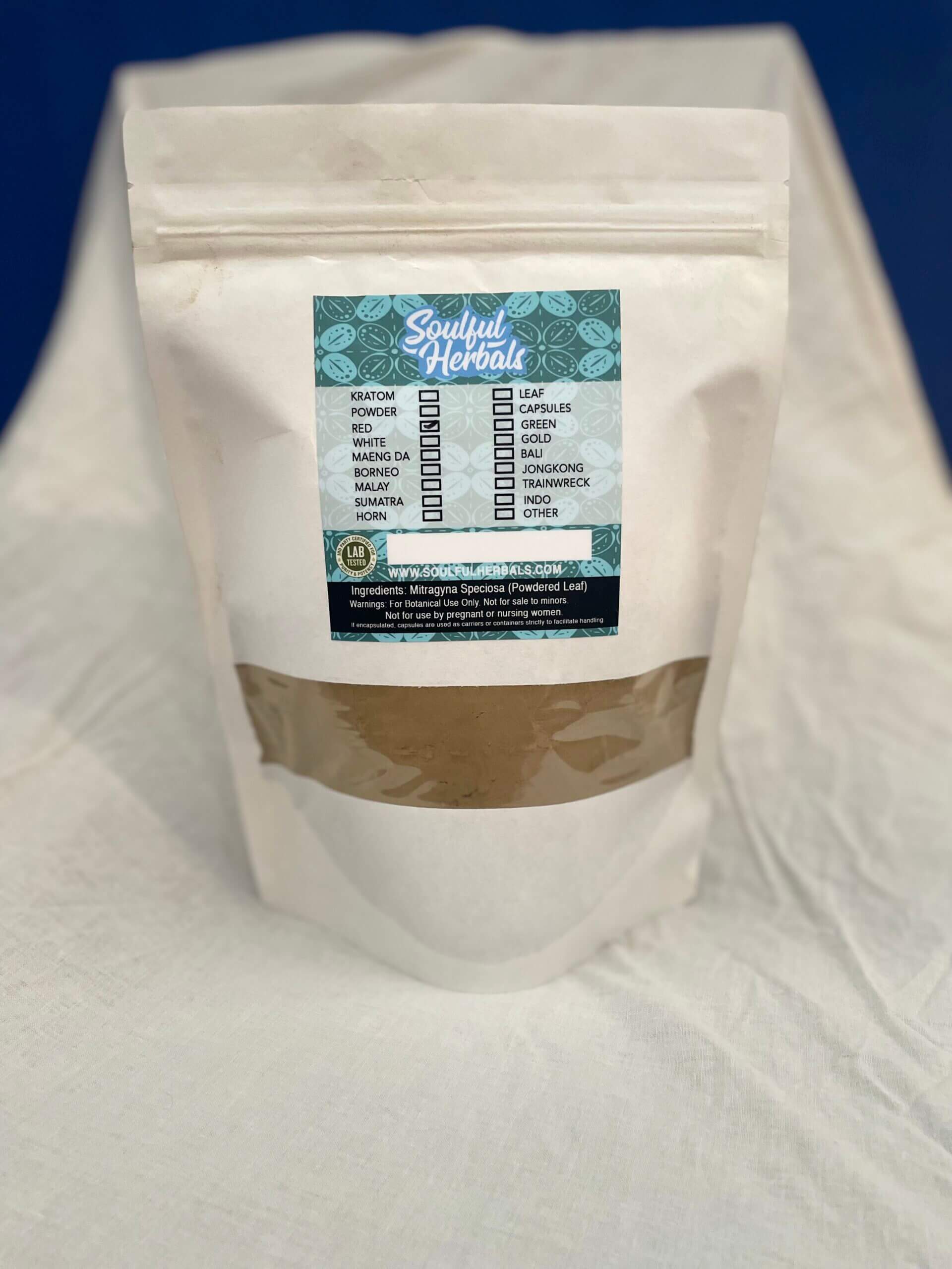 red kratom powder